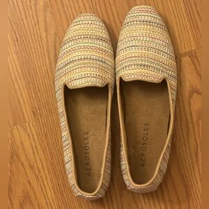AEROSOLES Women's Woven Tan and Cream Loafers